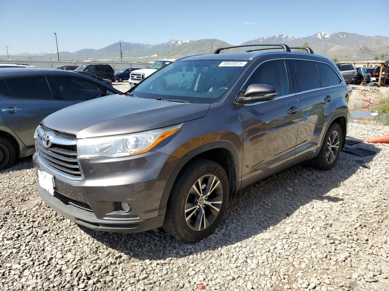 TOYOTA HIGHLANDER XLE