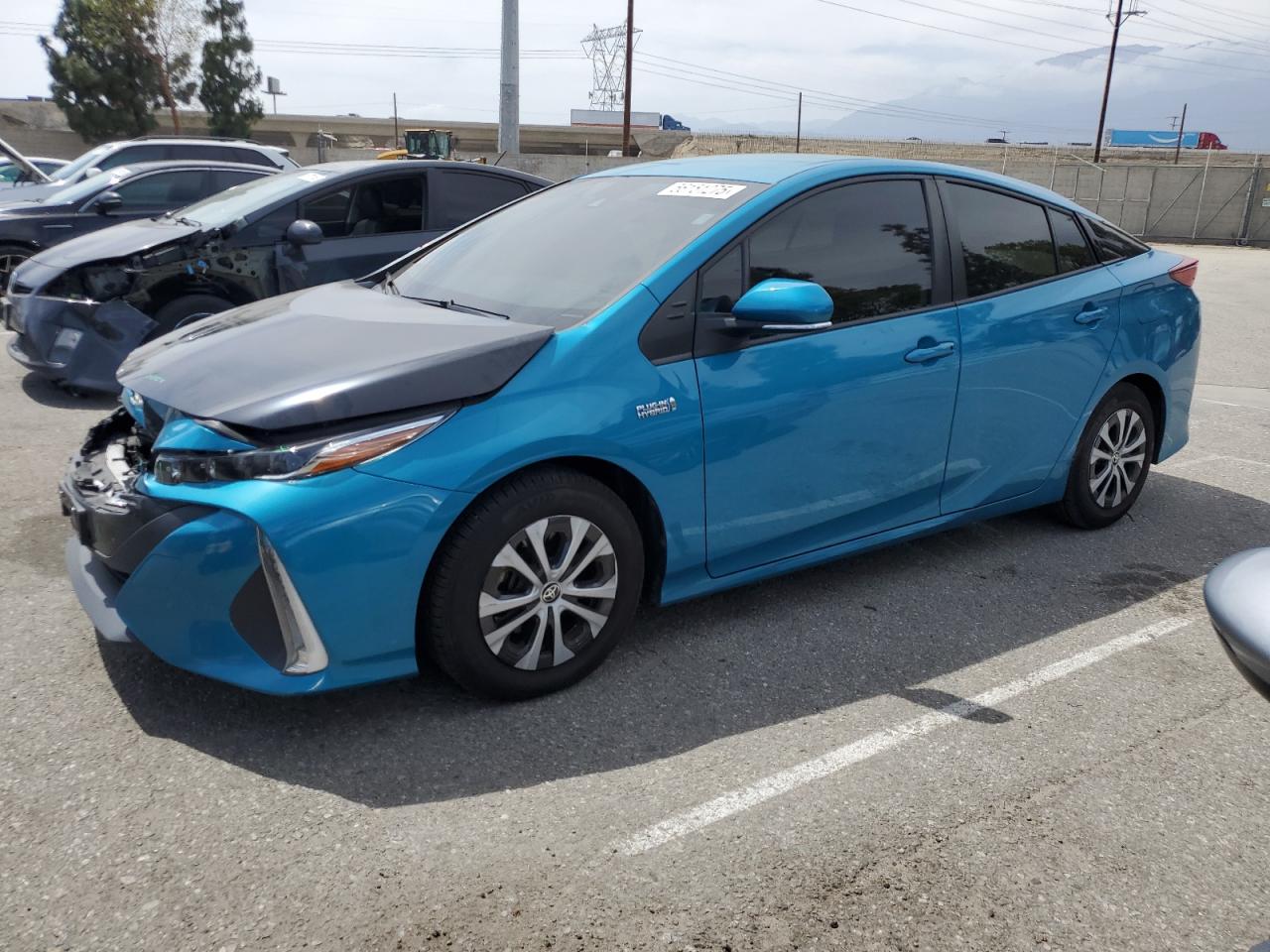 TOYOTA PRIUS PRIME LE