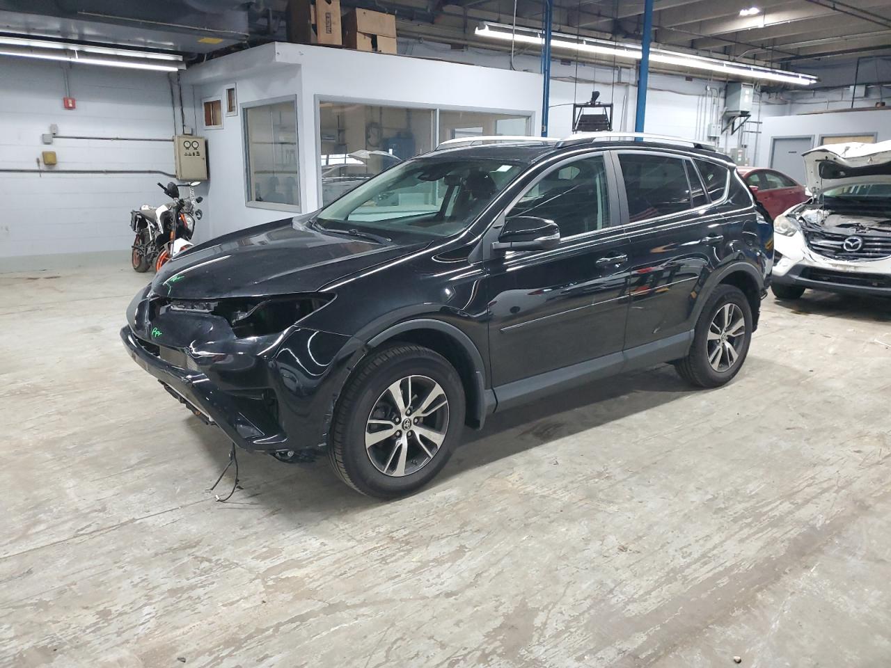 TOYOTA RAV4 XLE