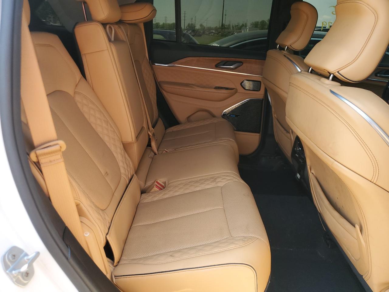 JEEP GRAND CHEROKEE SUMMIT