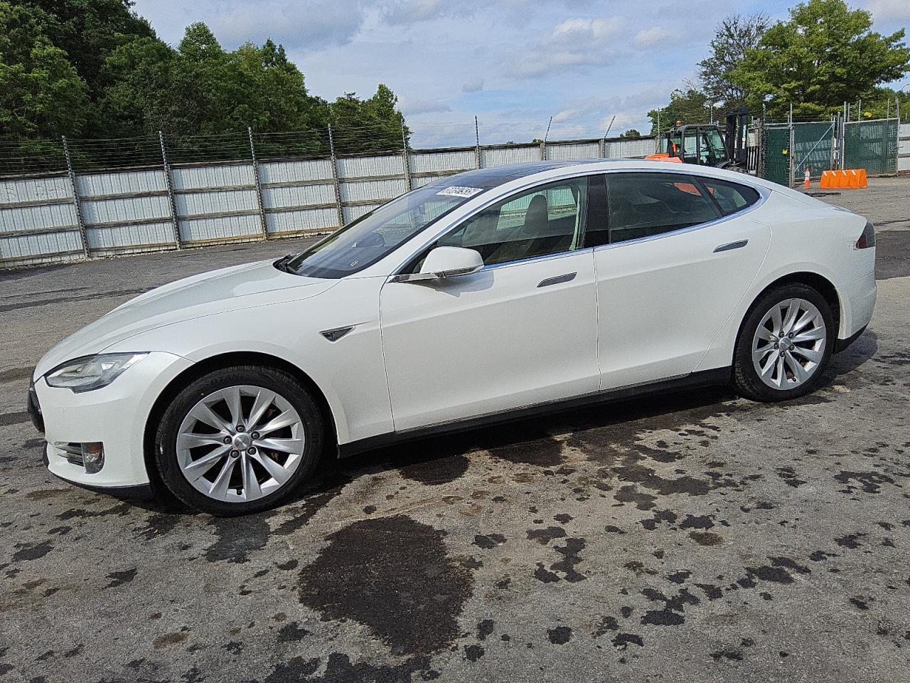 TESLA MODEL S