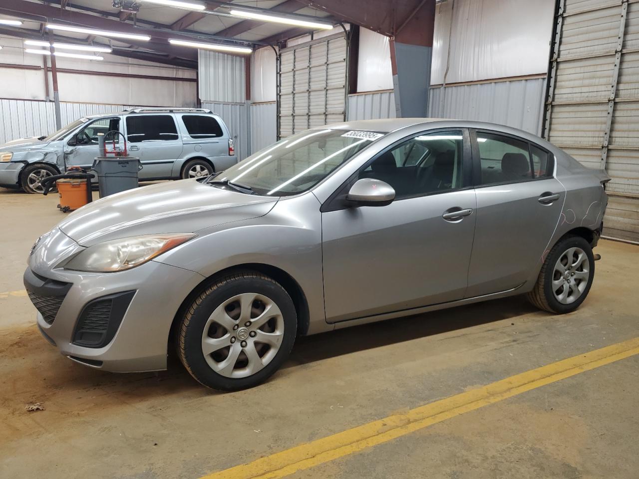 MAZDA 3 I