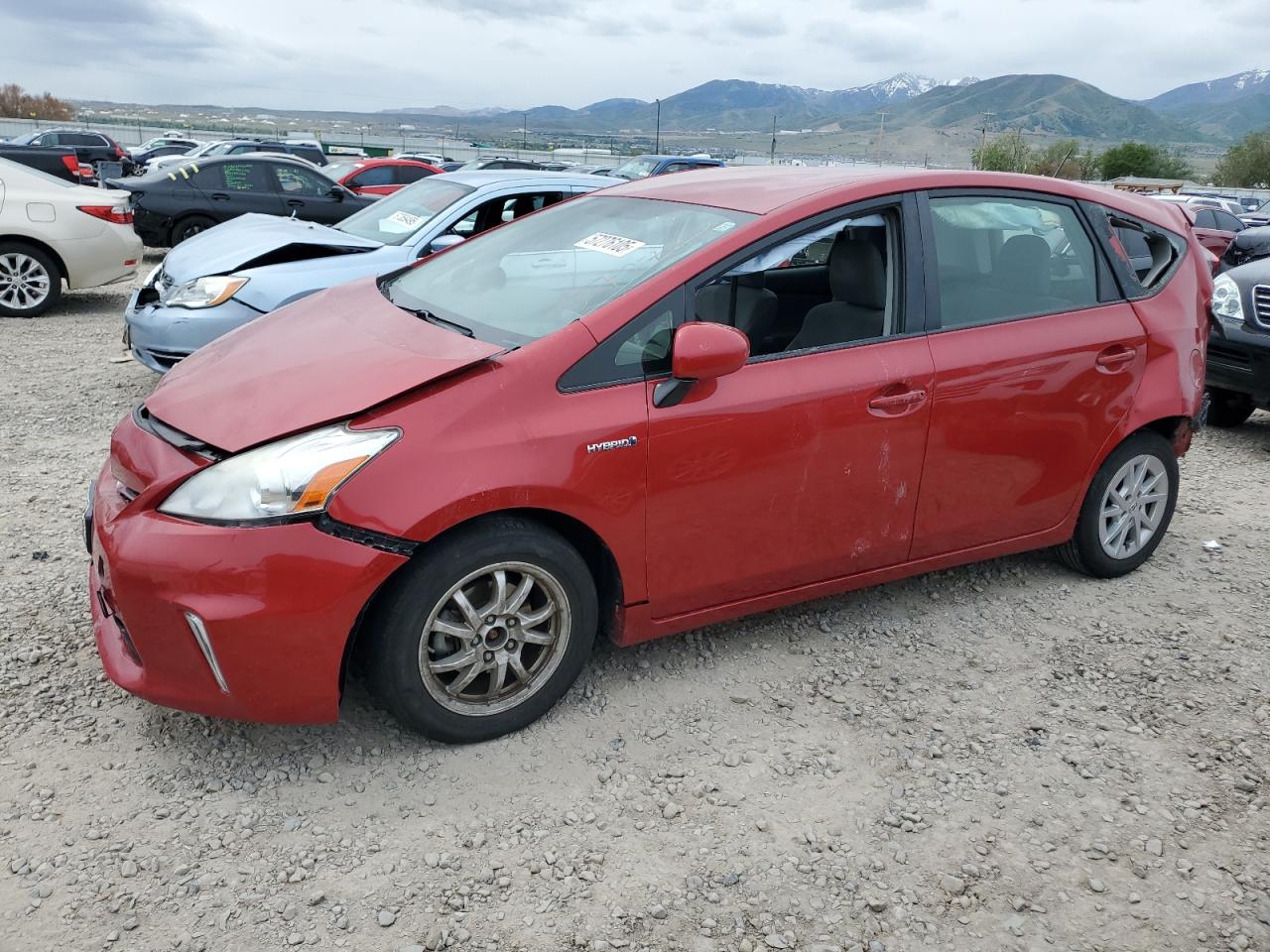 TOYOTA PRIUS V