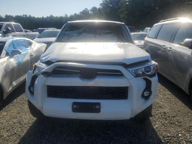 2021 TOYOTA 4RUNNER SR - JTEEU5JR3M5249370