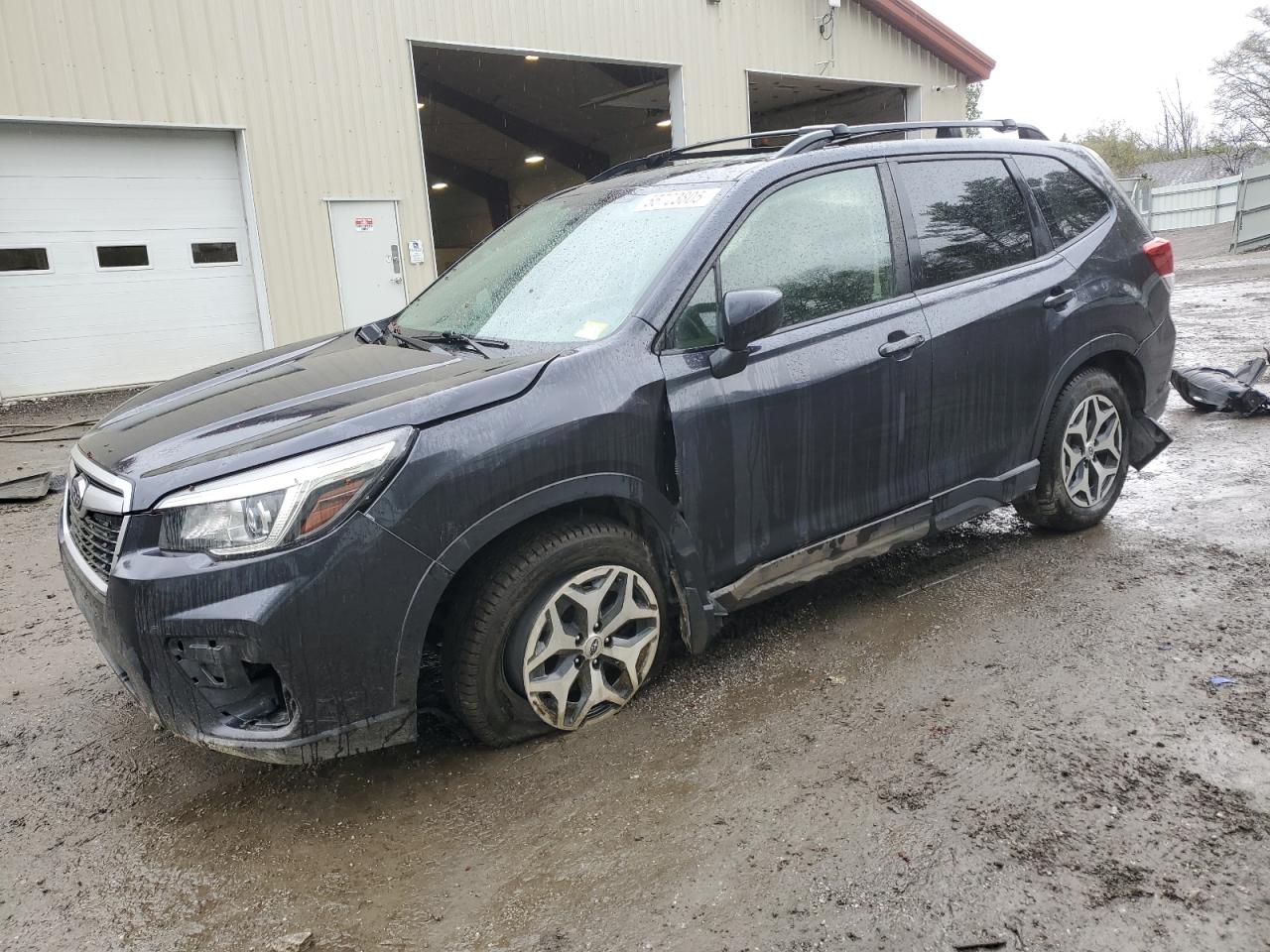 SUBARU FORESTER PREMIUM