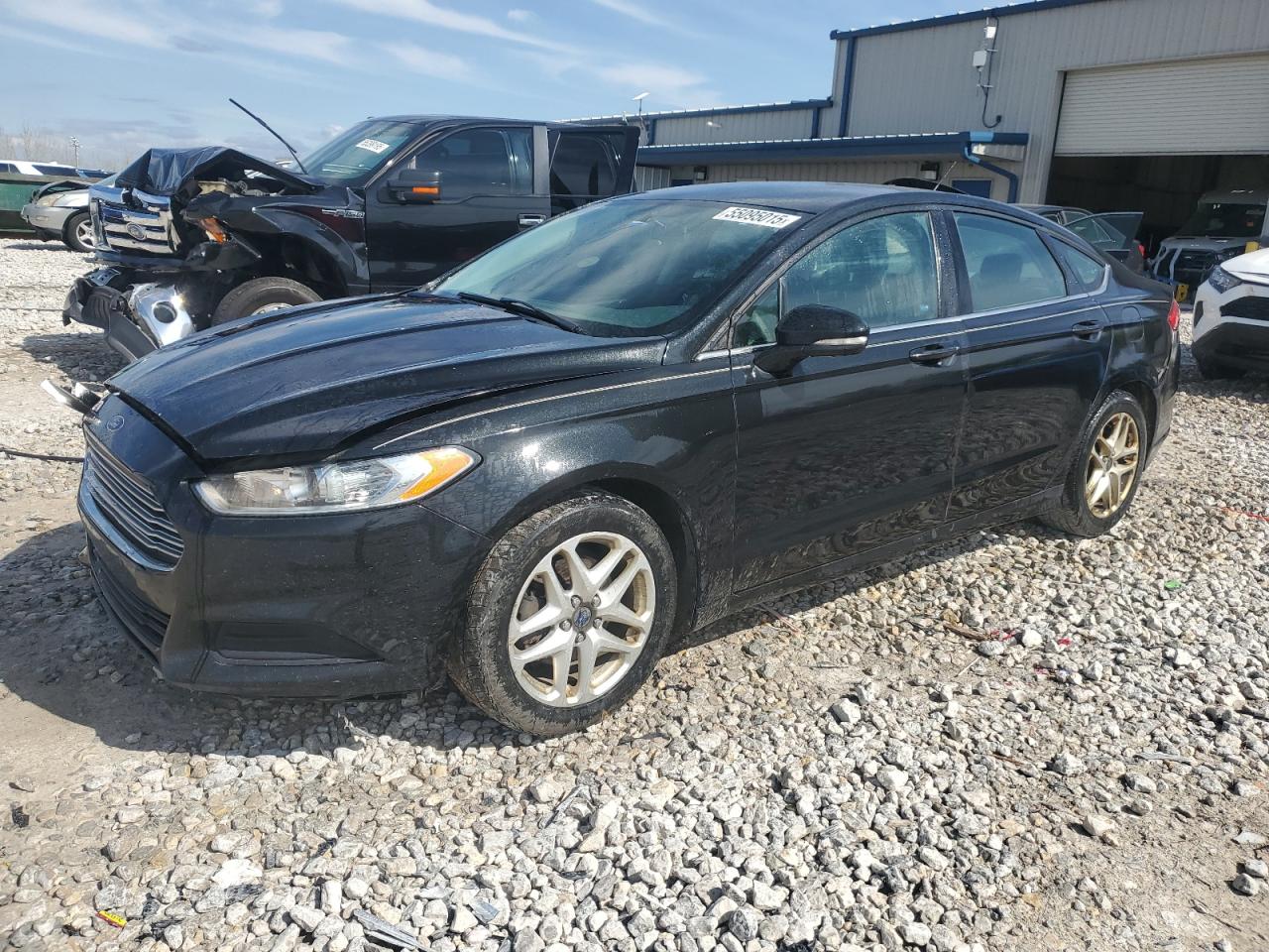 FORD FUSION SE