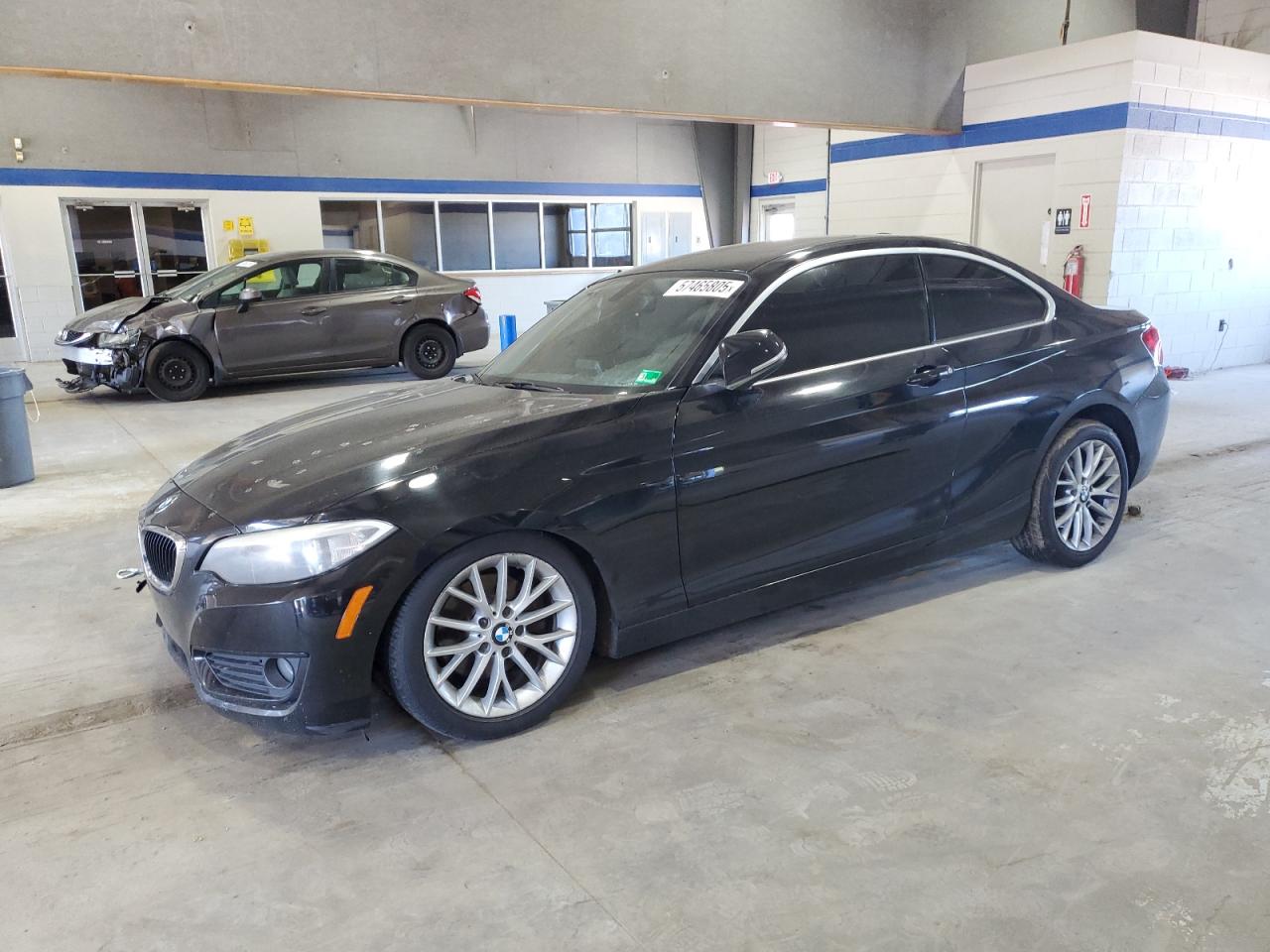 BMW 2 SERIES I