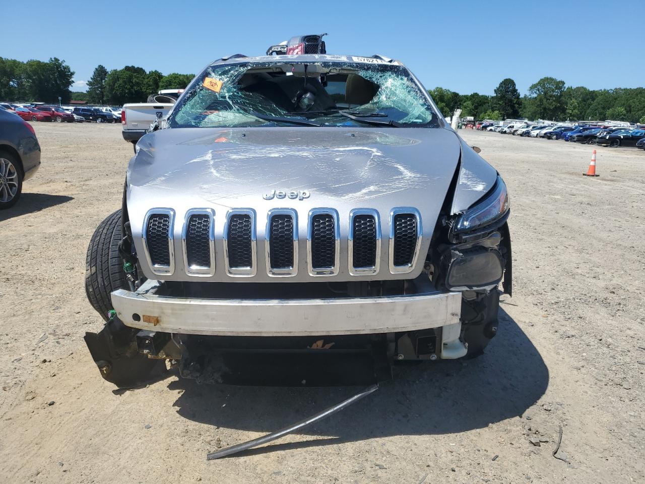 JEEP GRAND CHEROKEE LATITUDE