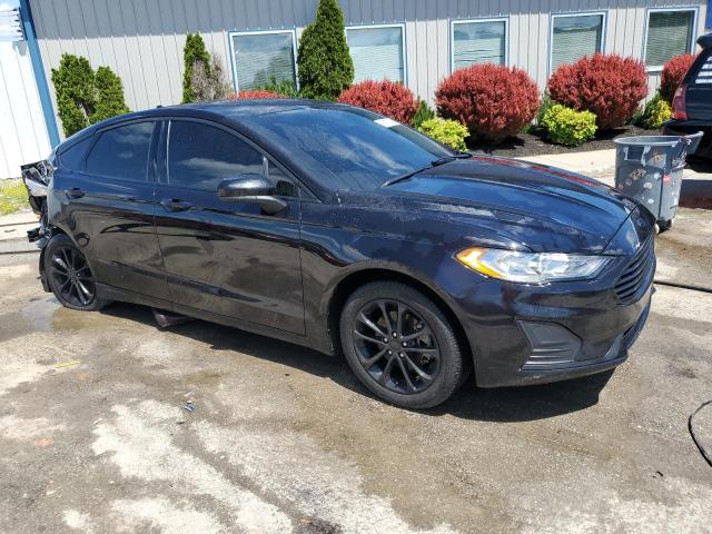 Vin: 3fa6p0hd8lr251355, lot: 55975615, ford fusion se 20204