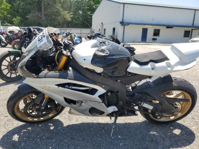 2009 YAMAHA YZFR6 JYARJ16E09A015727