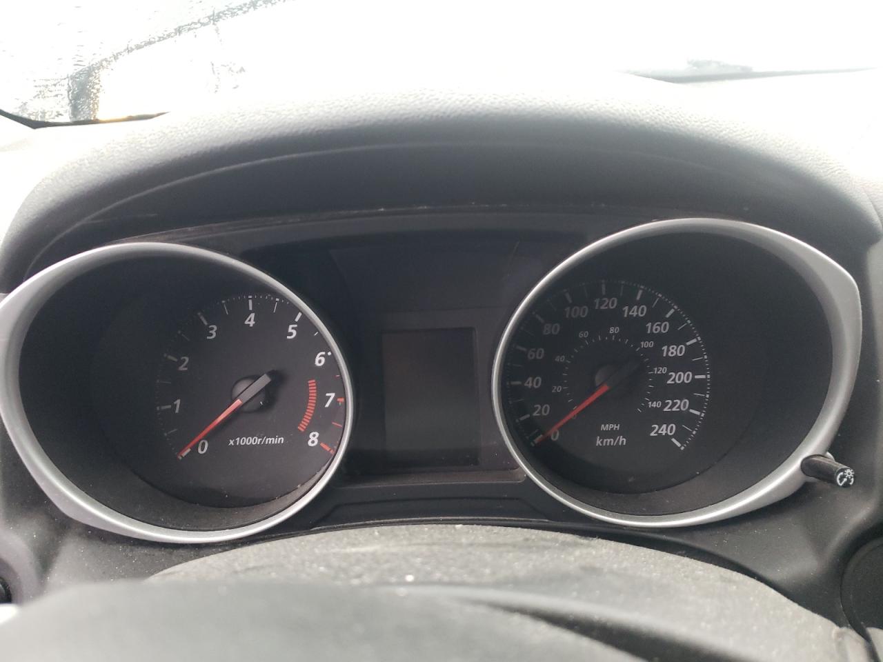 MITSUBISHI OUTLANDER SE