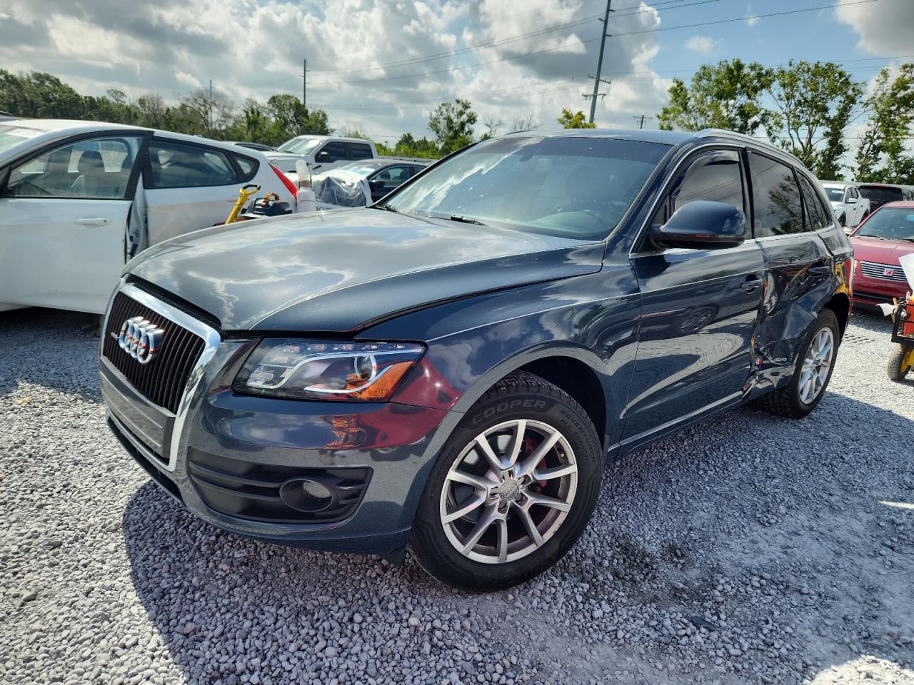 AUDI Q5 PREMIUM PLUS