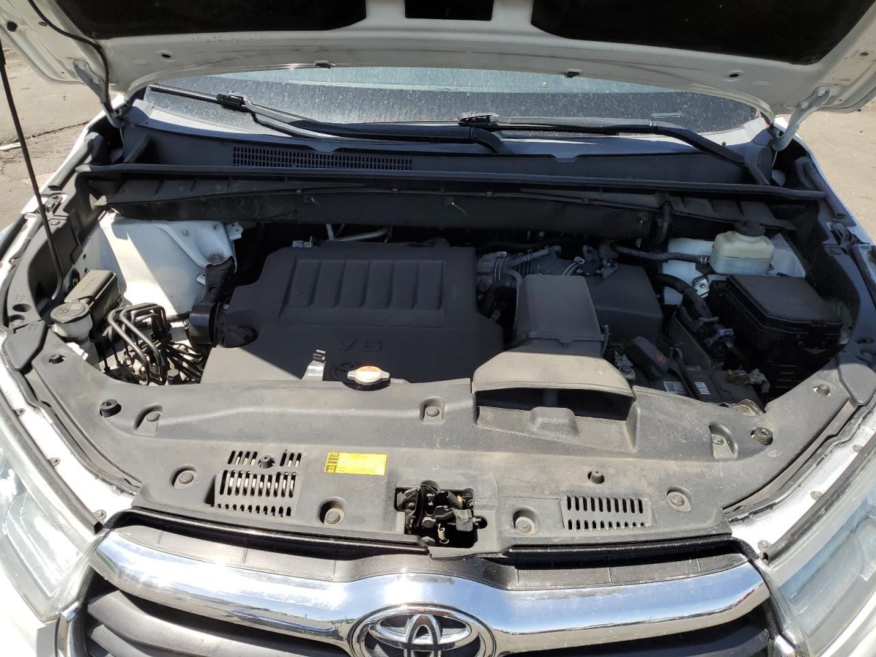 TOYOTA HIGHLANDER XLE