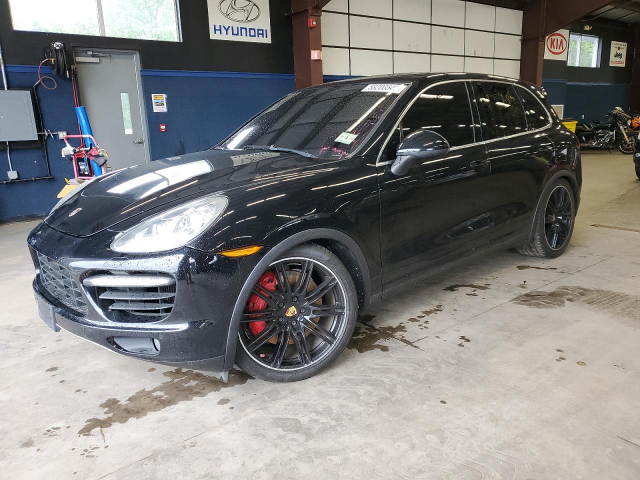PORSCHE CAYENNE TURBO