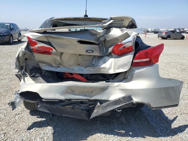 2016 FORD FOCUS SE - 1FADP3F21GL293879