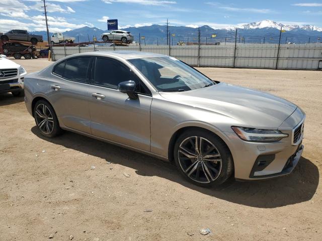 Vin: 7jr102fm2kg005870, lot: 57491535, volvo s60 t5 r-design 20194