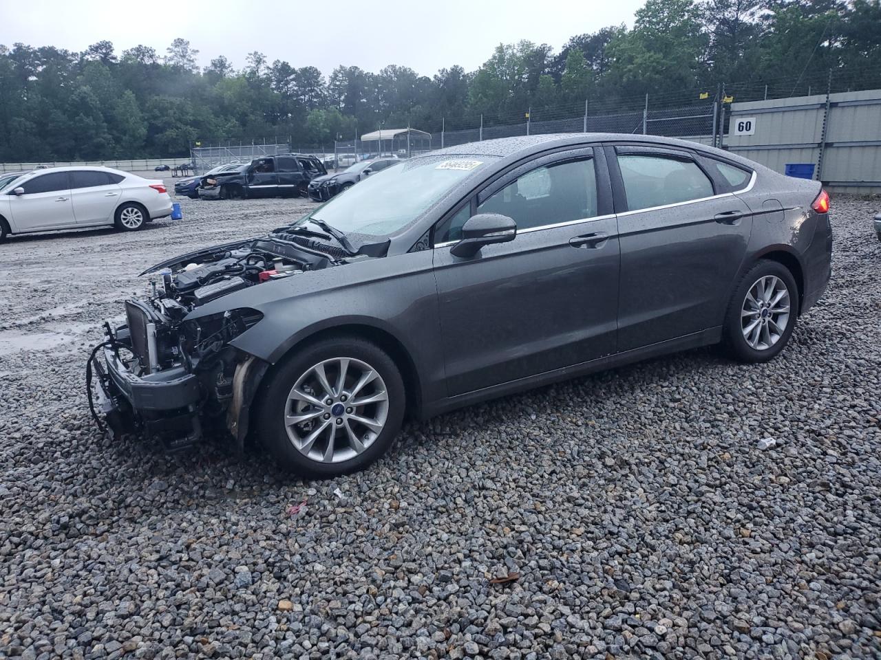 FORD FUSION SE