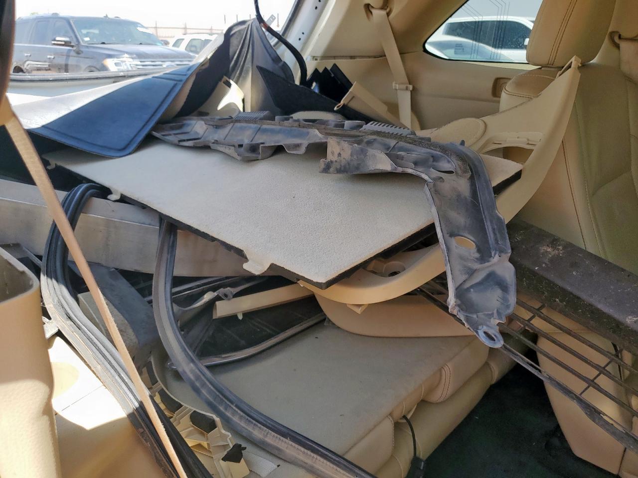 TOYOTA HIGHLANDER LIMITED