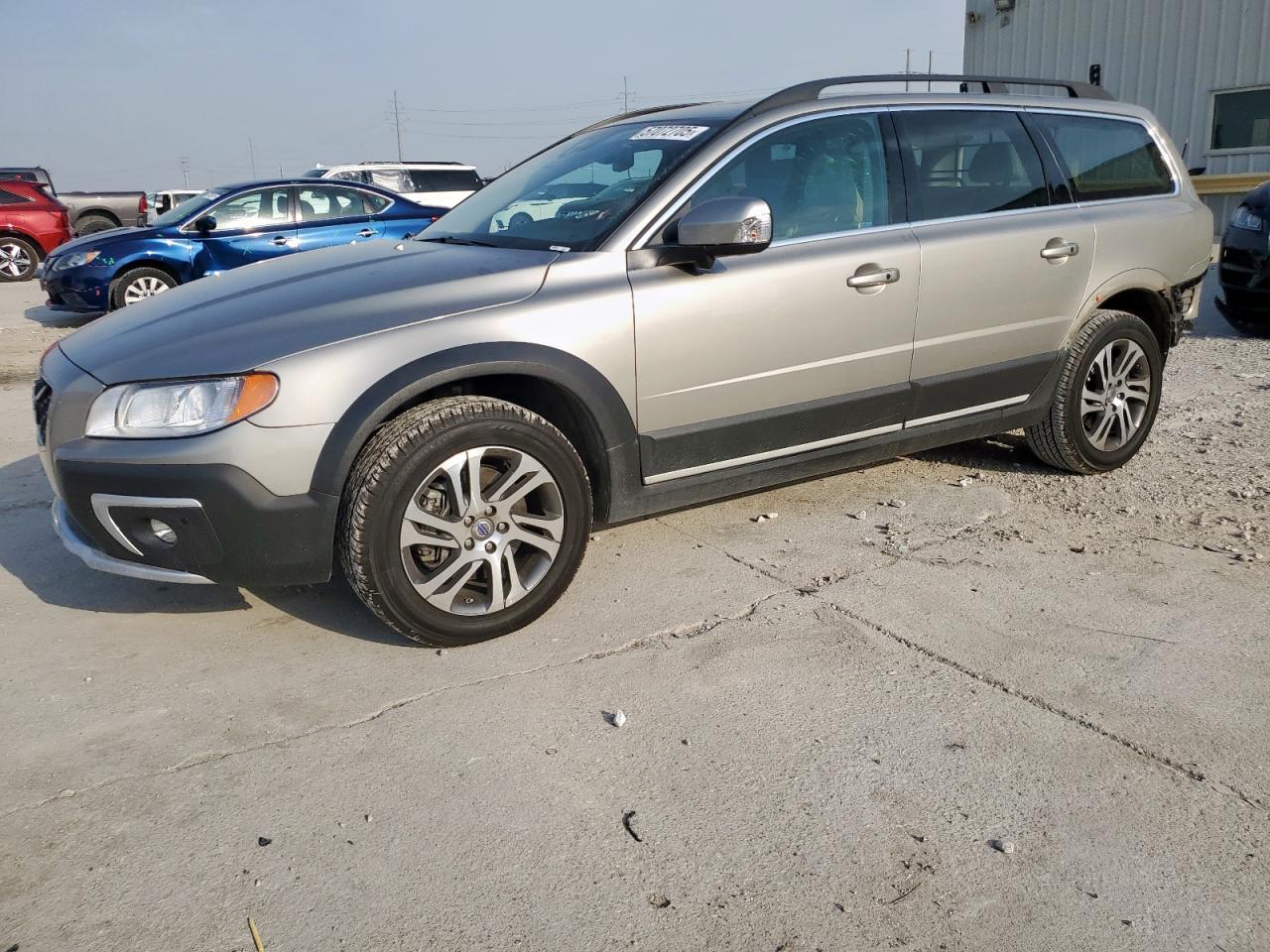 VOLVO XC70 T5 PREMIER+