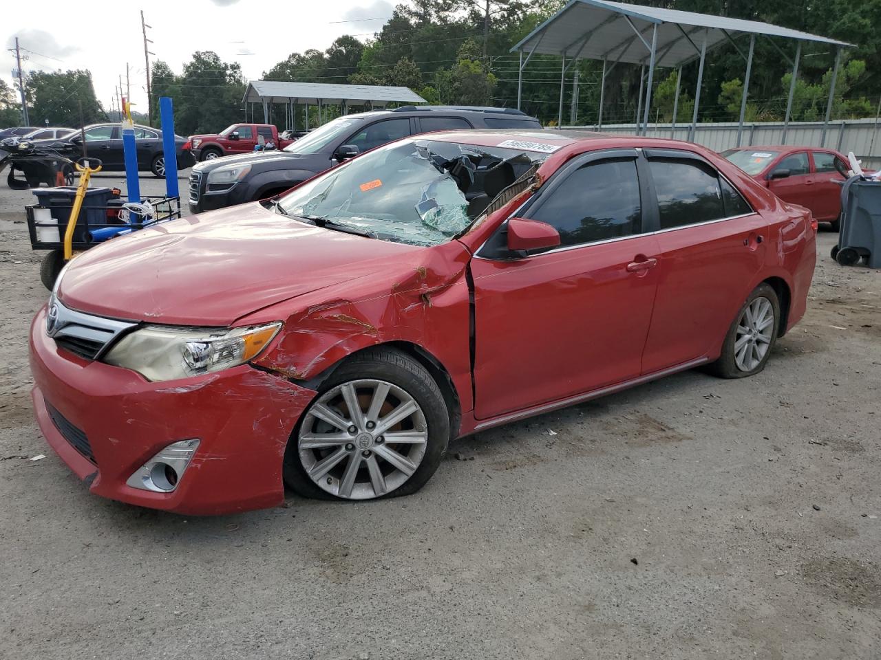 TOYOTA CAMRY BASE