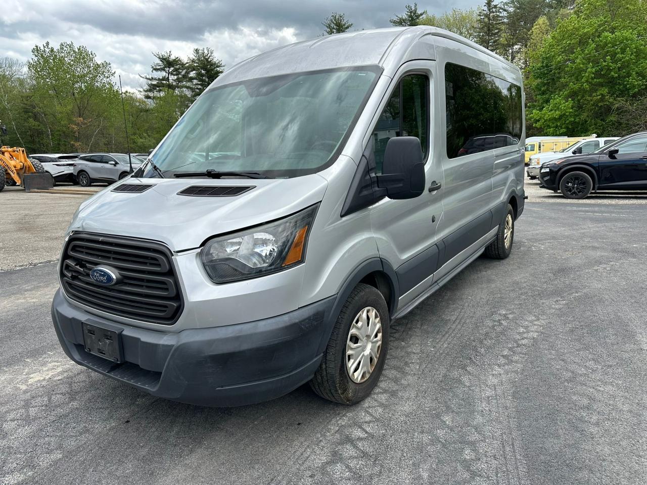 FORD TRANSIT T-350