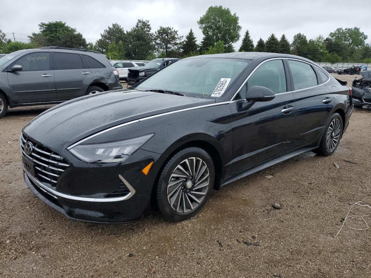 HYUNDAI SONATA HYBRID