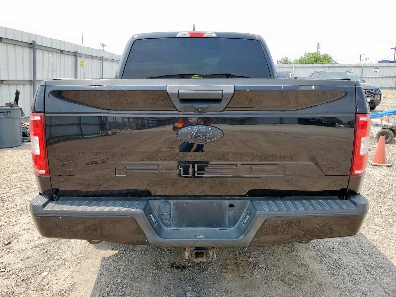 FORD F-150 SUPERCREW