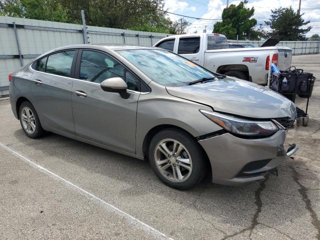 Vin: 1g1be5sm4h7146047, lot: 58098615, chevrolet cruze lt 20174