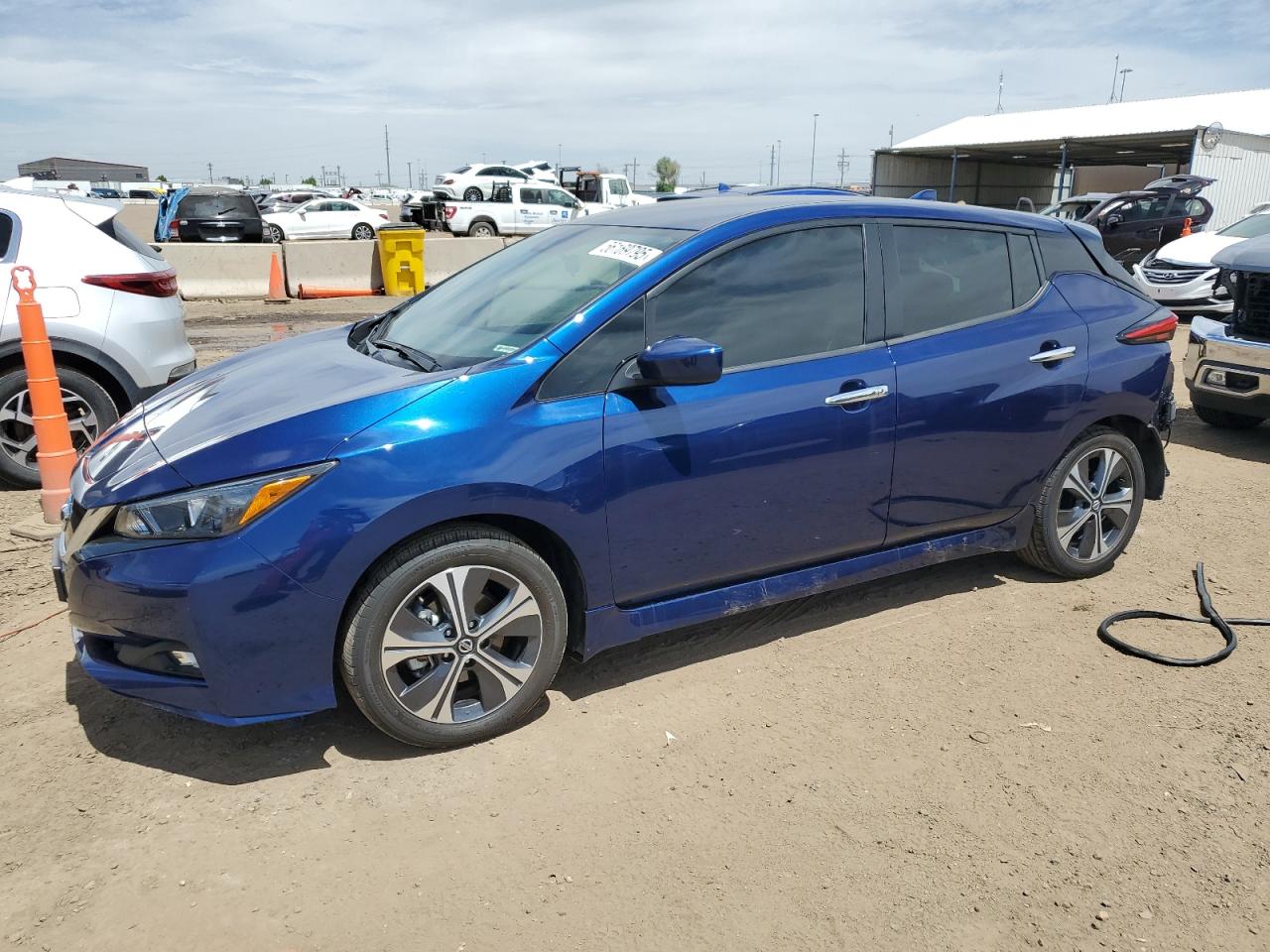 NISSAN LEAF SV PLUS