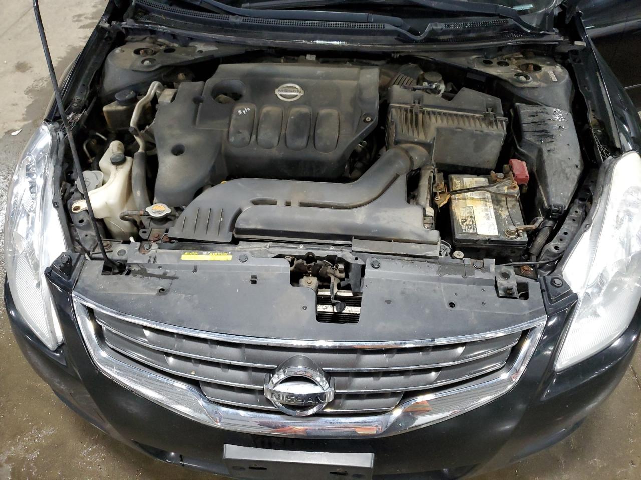 NISSAN ALTIMA BASE