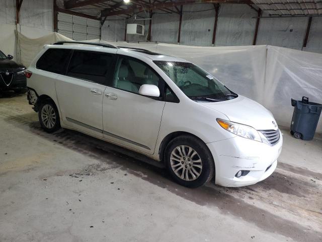 2015 TOYOTA SIENNA XLE - 5TDYK3DC8FS664376
