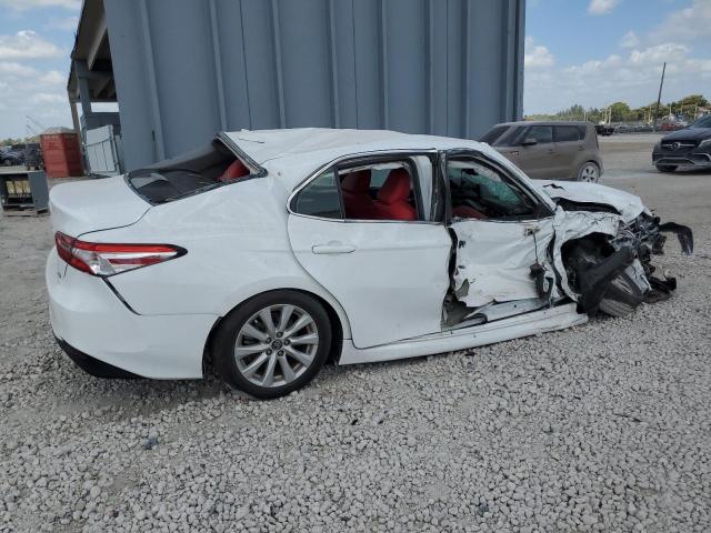 Vin: 4t1l11ak4lu921842, lot: 54699765, toyota camry le 20203