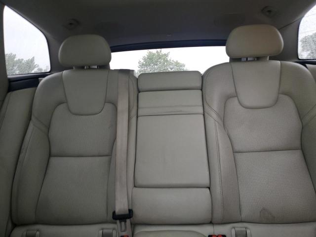 2018 VOLVO XC60 T6 IN YV4A22RL9J1001583