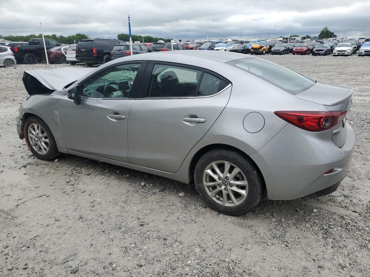 MAZDA 3 TOURING