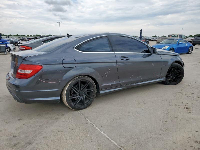 Vin: wddgj5hb5cf819396, lot: 58517885, mercedes-benz c-class 350 20123