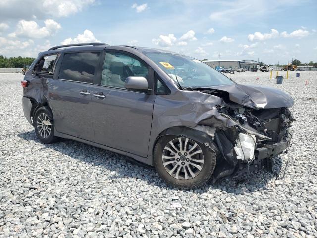 2019 TOYOTA SIENNA XLE - 5TDYZ3DC0KS994146