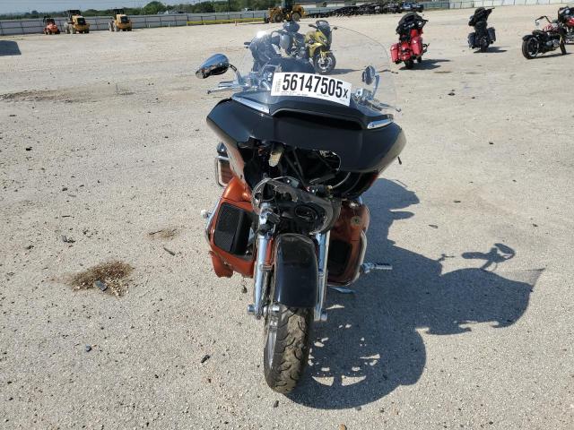 2015 HARLEY-DAVIDSON FLTRUSE CV 1HD1TAN16FB957411