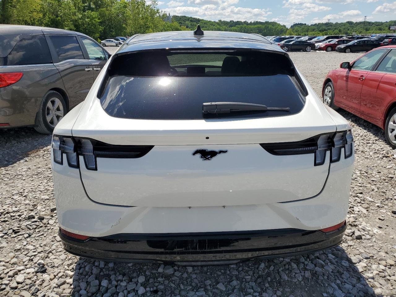 FORD MUSTANG PREMIUM