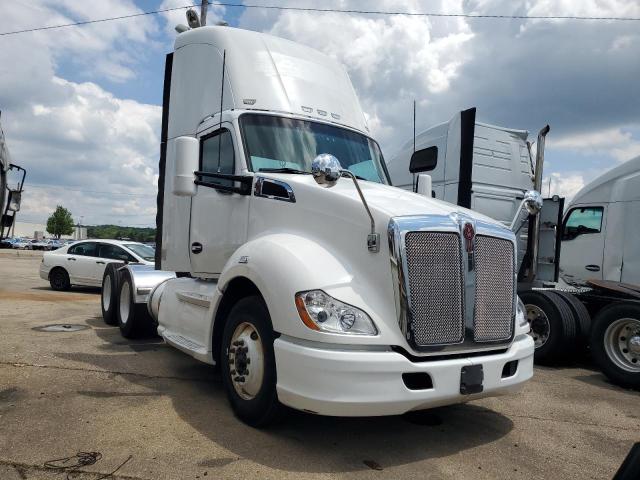 KENWORTH T680 2014 white tractor diesel 1XKYD49X0EJ412911 photo #1