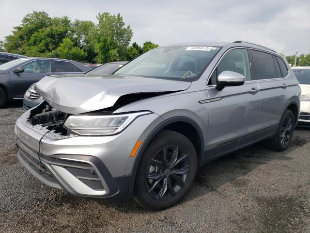 VOLKSWAGEN TIGUAN SE