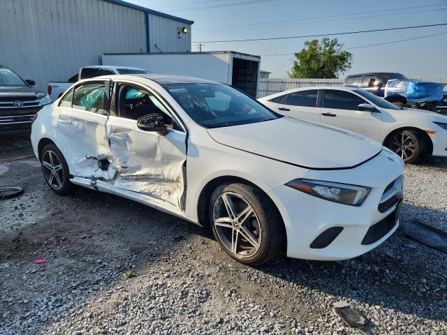 2019 MERCEDES-BENZ A 220 - WDD3G4EB9KW012986