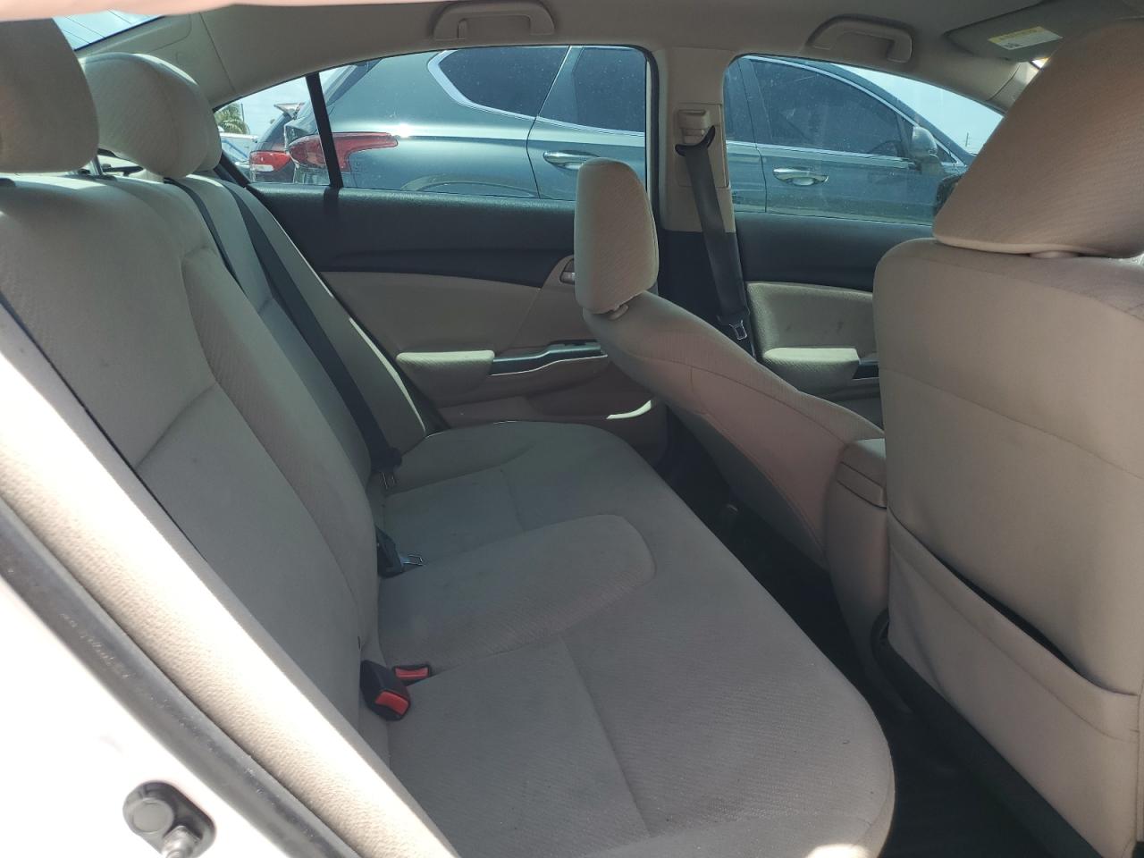 Honda Civic lx 2013