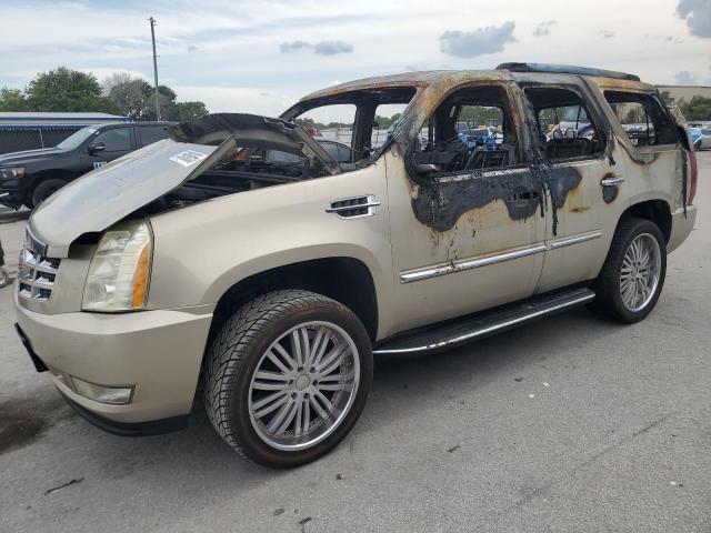 CADILLAC ESCALADE L