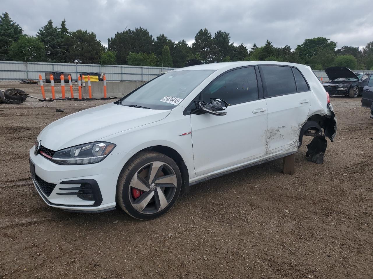 VOLKSWAGEN GOLF GTI S