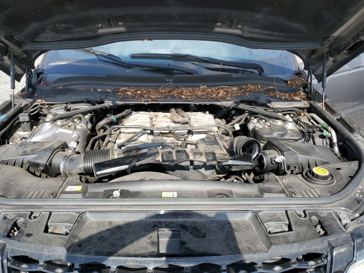 LAND ROVER RANGE ROVER SVR