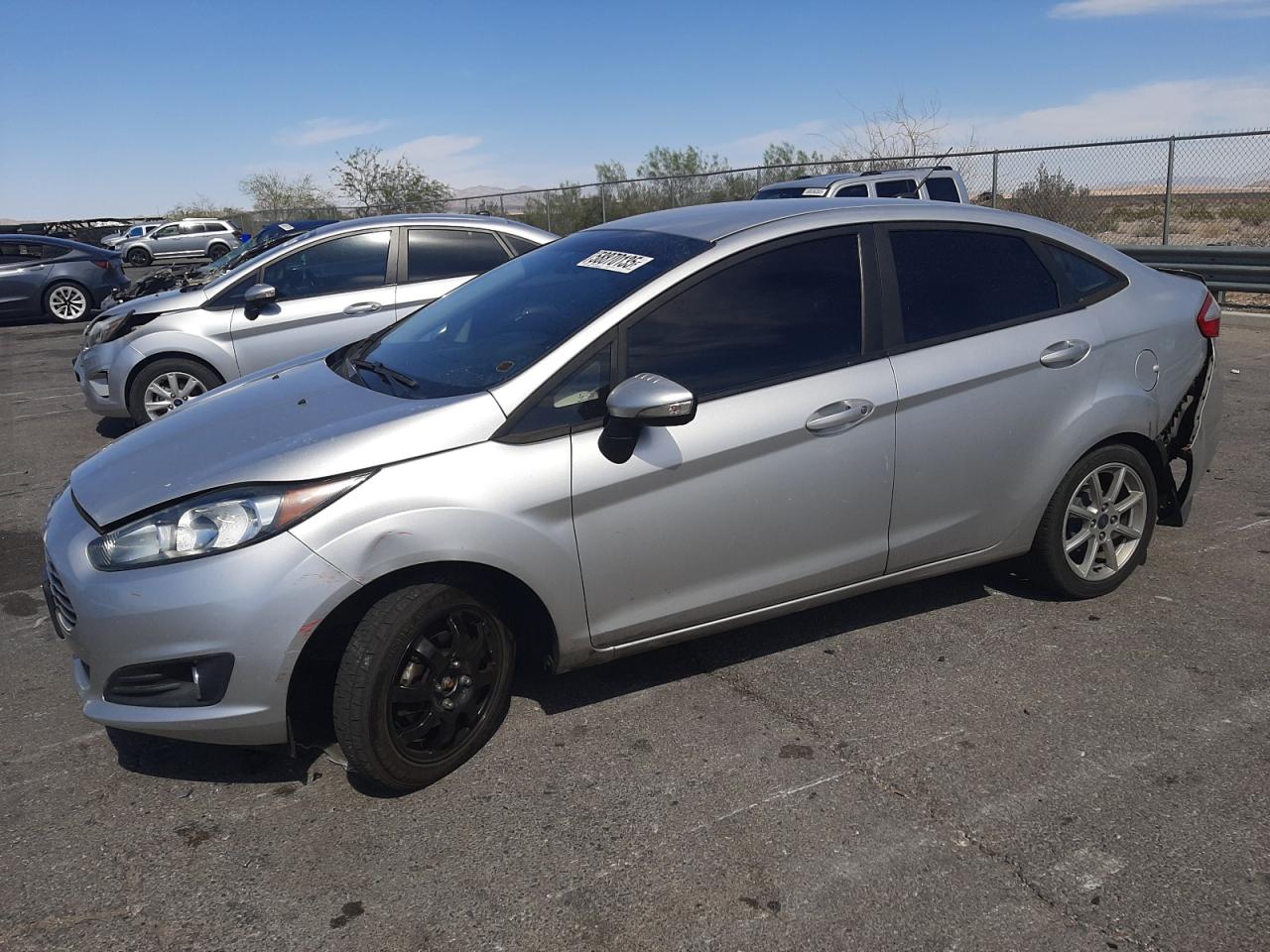  Salvage Ford Fiesta
