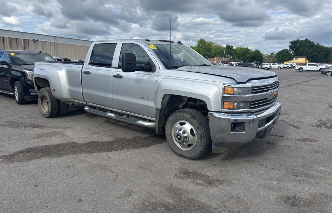 CHEVROLET SILVERADO K3500 LT
