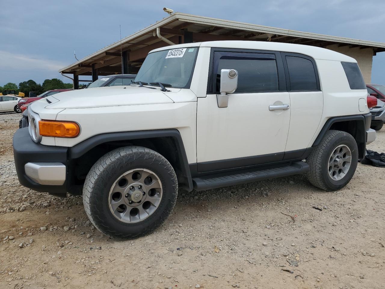 TOYOTA FJ CRUISER