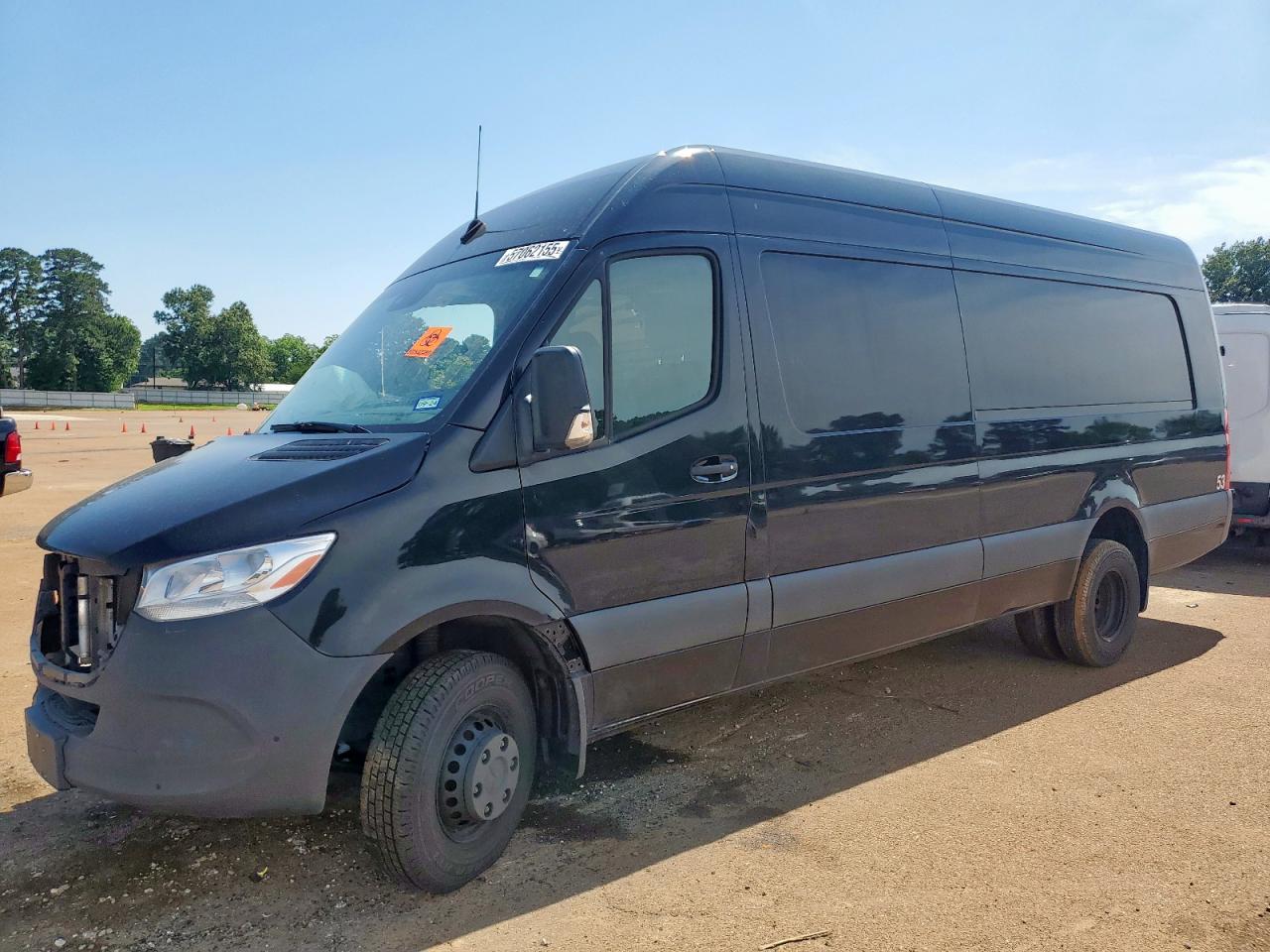 MERCEDES-BENZ SPRINTER 3500