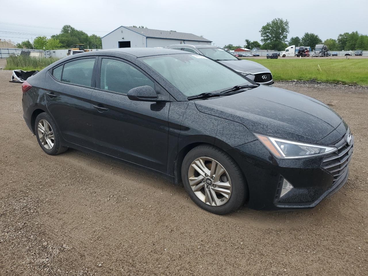 HYUNDAI ELANTRA SEL